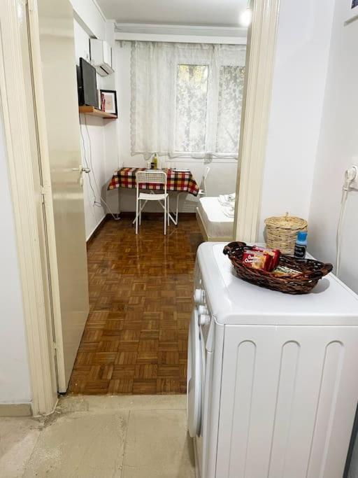 Cute And Quiet Apartment In The Center Of أثينا المظهر الخارجي الصورة